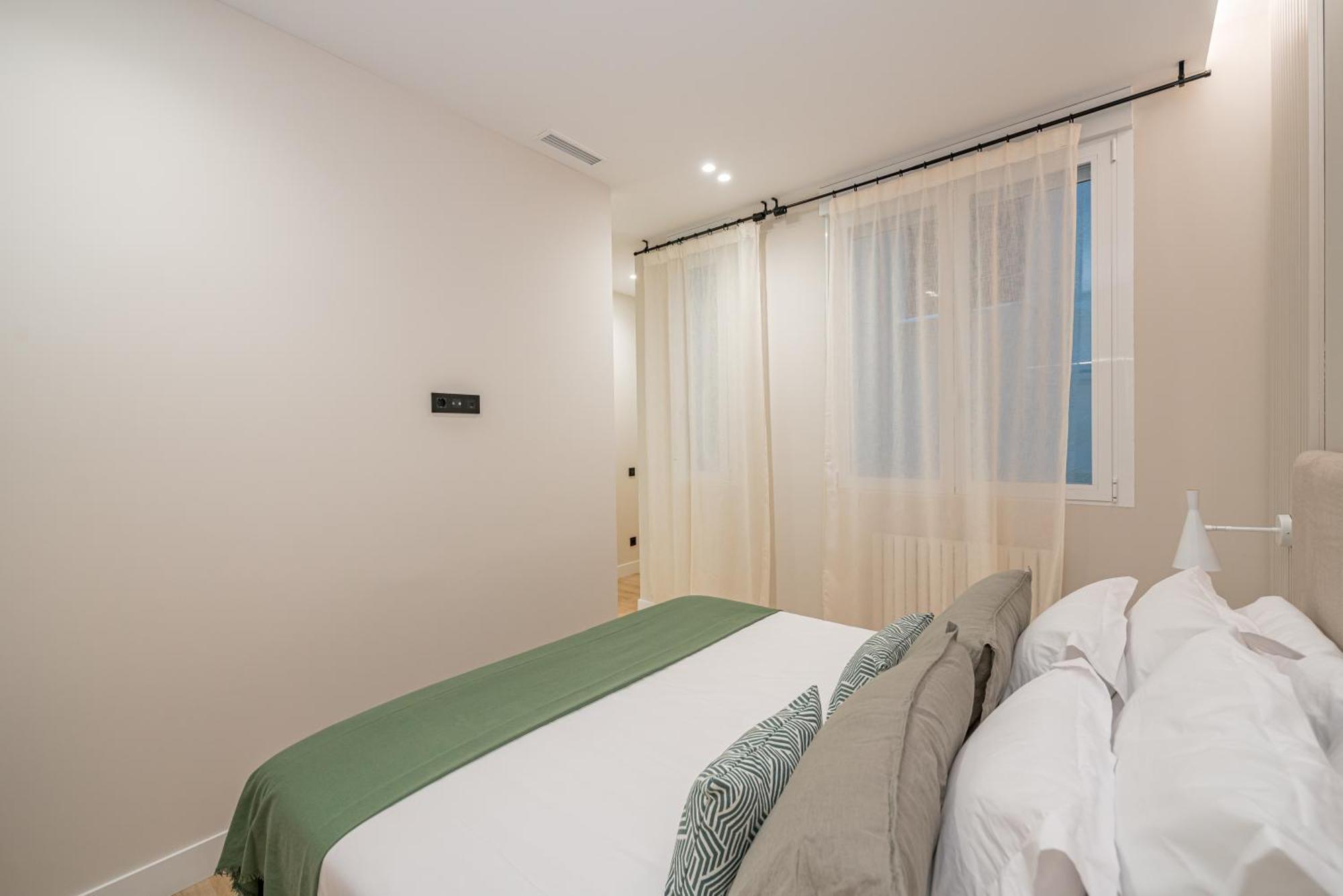 Centro XXI Calle Principe 3Br 3Bh Мадрид Екстериор снимка